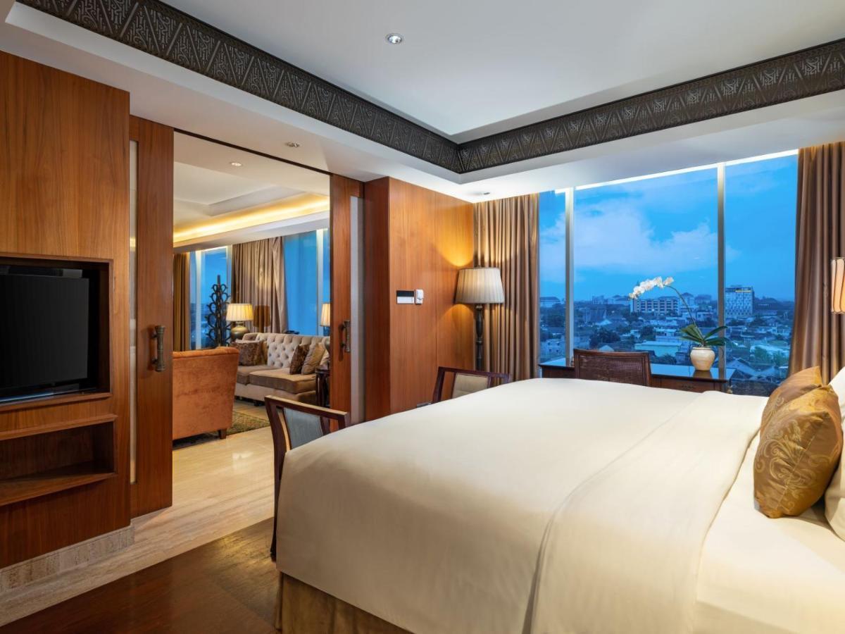 President Suite - Free Minibar