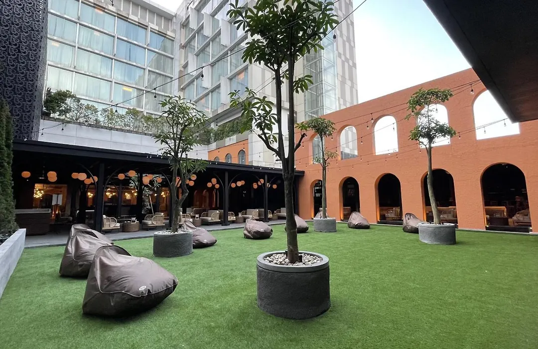 Artotel Suites Bianti Yogyakarta-1